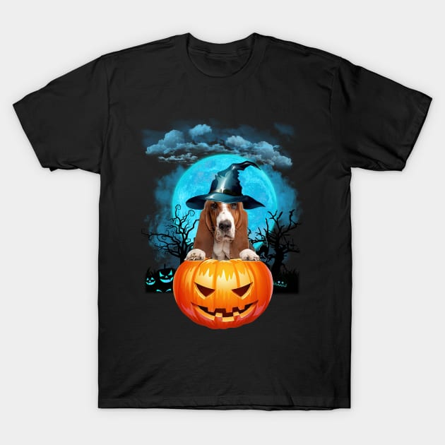 Basset Hound Witch Hat Pumpkin And Blue Moon Halloween T-Shirt by Centorinoruben.Butterfly